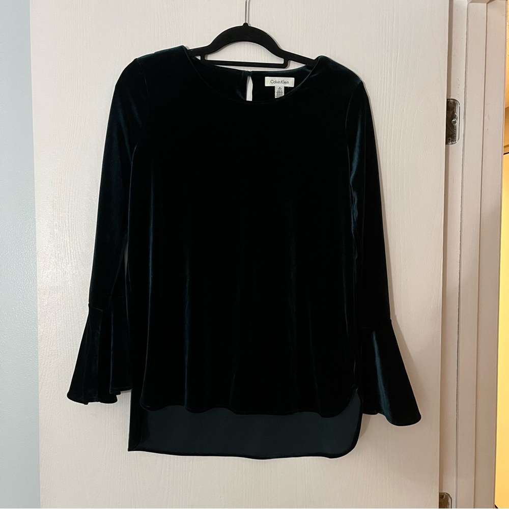 Calvin Klein Emerald Velvet Top